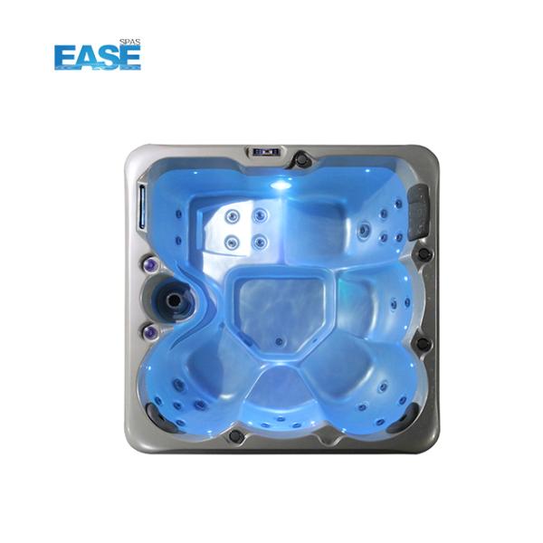 Jacuzzi moderno para 5 personas con 26 chorros y sistema Balboa BP