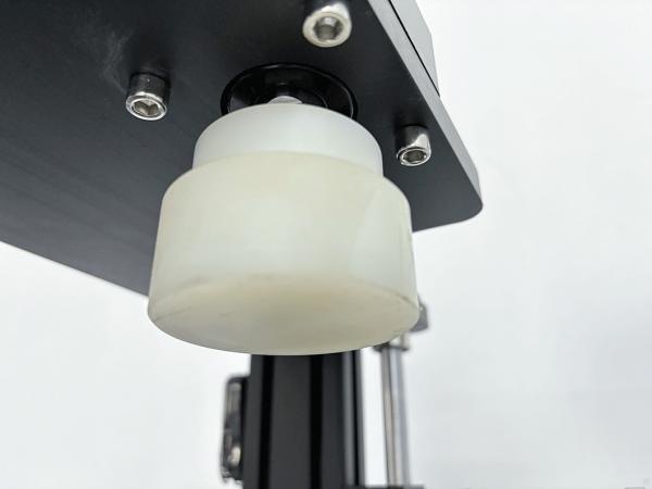 Automatic Capping Equipment Round Bottle Cap Sealing Machine