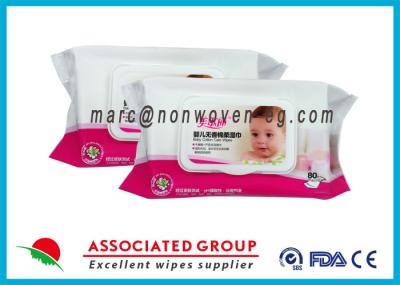Tecido molhado facial para o bebê