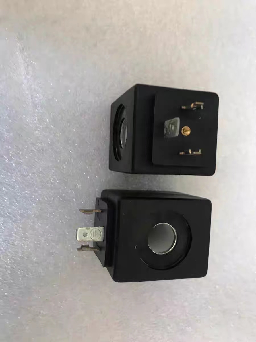 XCMGg Fan Coil Concrete Pump Truck Parts Electromagnetic Valve Coil Rexroth 24V