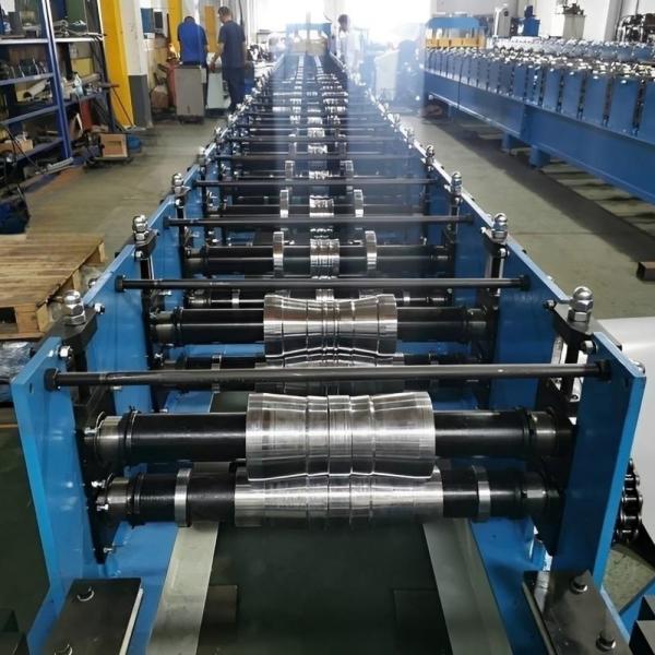 Máquina de moldagem de rolos de aço galvanizado de alumínio W Pan Deck Patio Covers And Carports