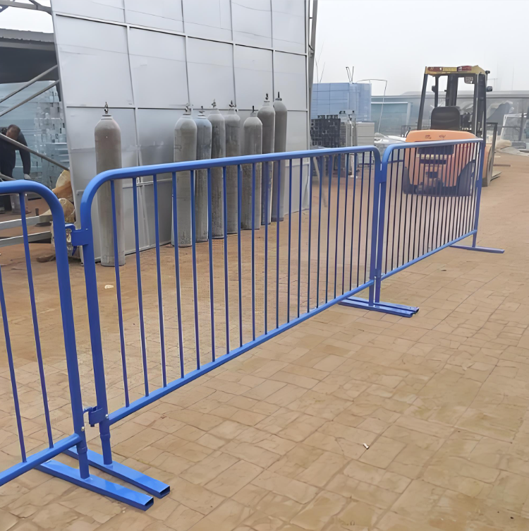 Hot Dip Galvanized Crowd Control Barrier Anti Rust Steel Safety Fence 1.1m Height 2m Length