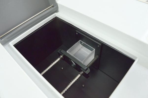Dual Optical Sensor Array 400-700nm benchtop transmittance spectrophotometer