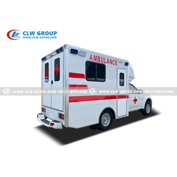 Foton 4x4 All-Terrain Ward-Type Ambulance with Mitsubishi 210HP Engine & Customizable Medical Suite