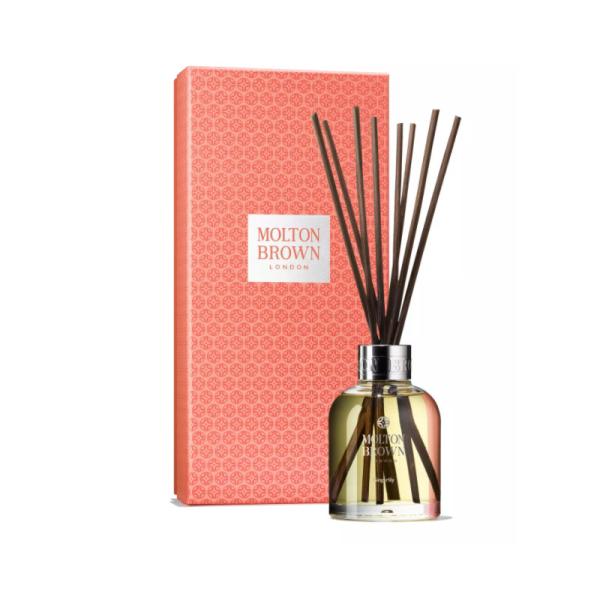 Wholesale home decor natural glass bottle essential oil aroma reed diffuser With Rattan Sticks