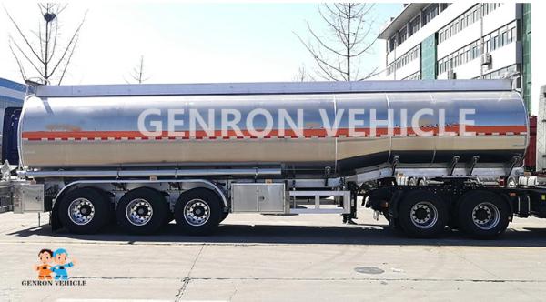 Mechanical Q235 Plate 5000L 3 Axles Liquid Tanker Trailer