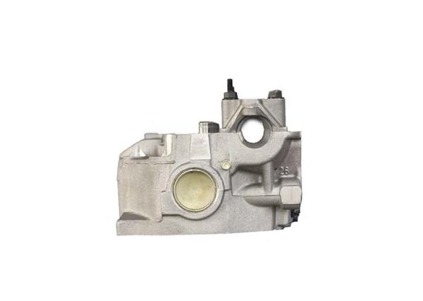 HYUNDAI D4BH 4D56T 4D56TD Car Engine Cylinder Head MD303750 MD348983 MD351277