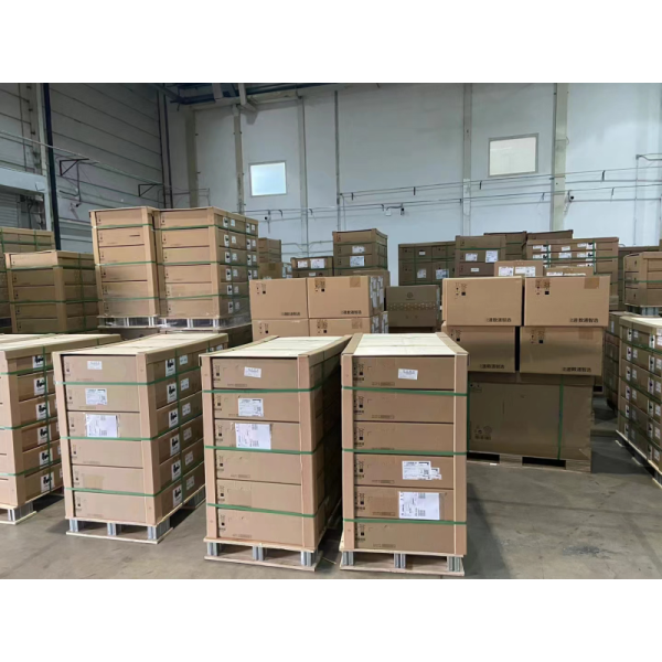 NetEngine AR8140-12G10XG 02353UNW 10*10GE(SFP+),8*GE Combo,4*GE Copper ports Enterprise Access Branch Router