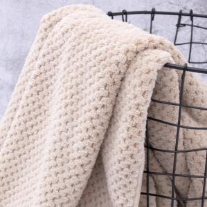 250-380gsm Long Lasting Microfiber Bath Towel Customized Color Highly Absorbent