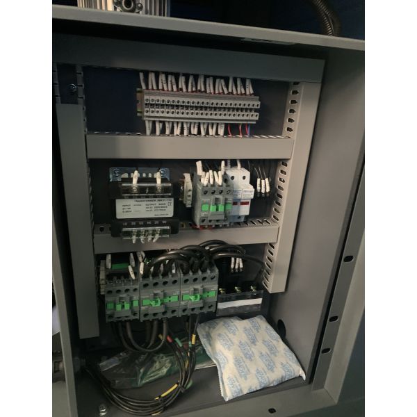 11KW 0.7-1.3MPa air-cooling oil inject screw compressor