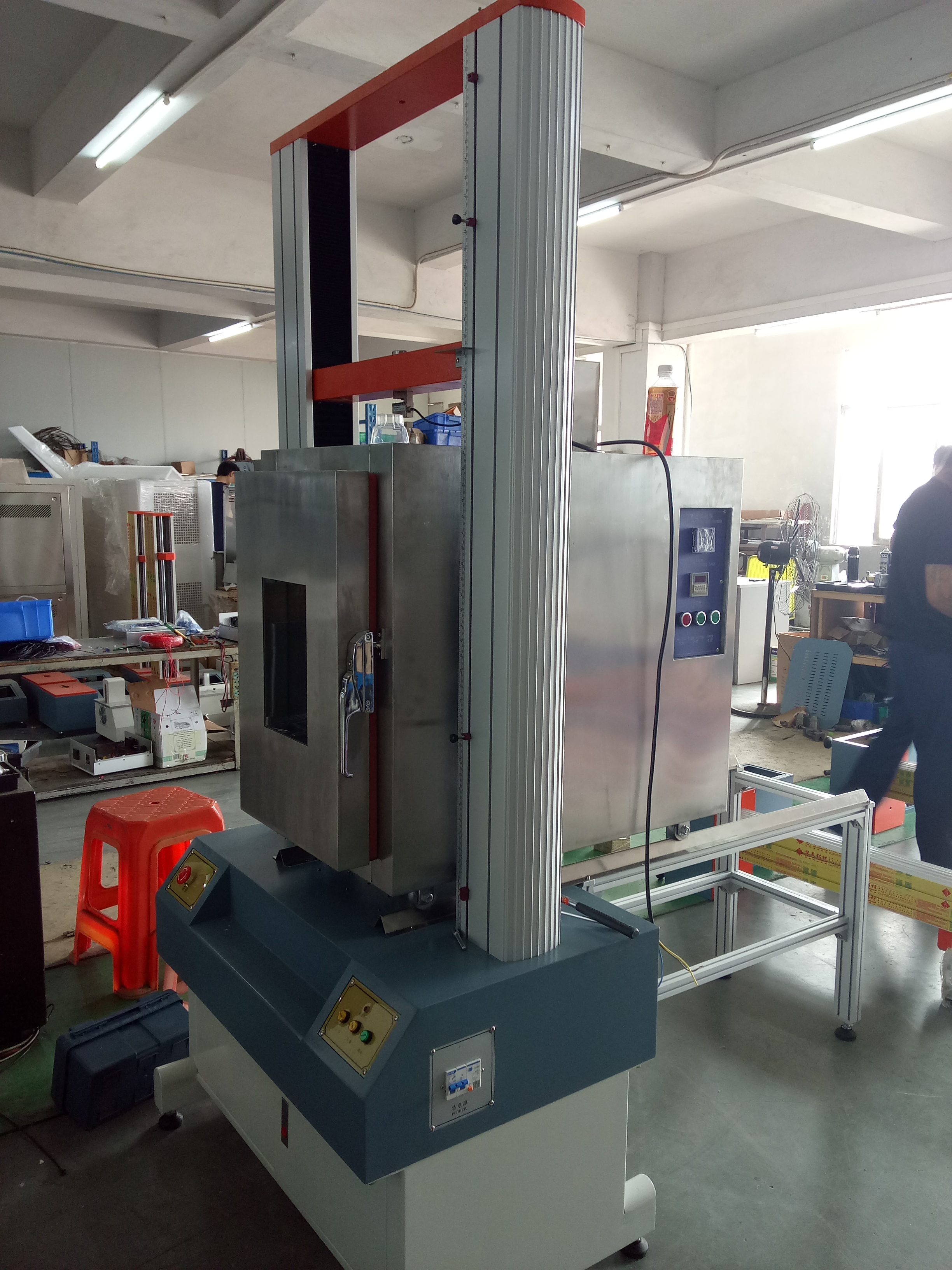 машина универсалии сервопривода компьютера 220V 50HZ 10KN испытывая