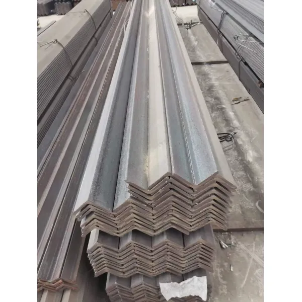 Q235B SS400 Angle Bar 100*100*6mm Steel Angle with 6m Length for Structural Applications