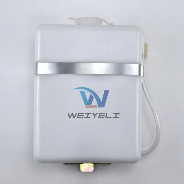 Réservoir de lave-glace pour excavatrice XCMG 1L Bouteille d'expansion de liquide de refroidissement