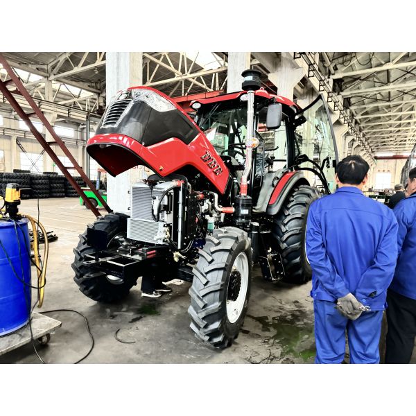25HP/50HP/80HP/120HP 4WD tractor/Foreign trade wholesale tractors, agricultural tractors, high-power heavy-duty tractors/