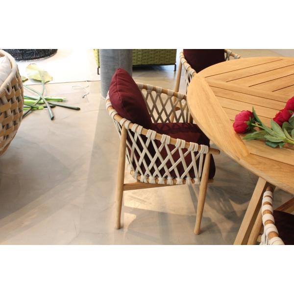 Outdoor Garden Aluminum Chair with Foldable Design and Plastic Rattan Material