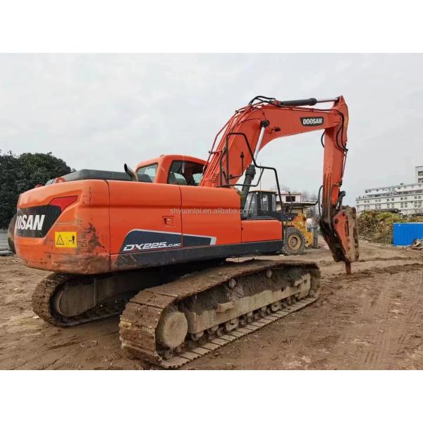 22T de segunda mano DOOSAN DX225LC-9C Excavadora de ahorro de energía y adecuado para la trituración