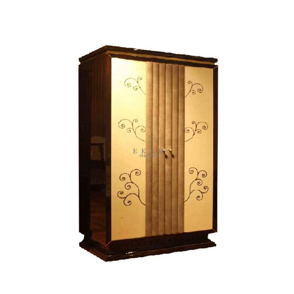Solid Wood Veneer Classic 4 Door Antique Luxury Wooden Wardrobe