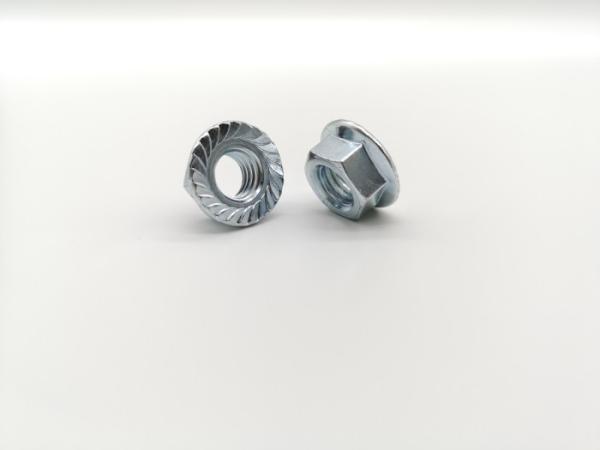 Zinc Finish Serrated Hex Flange Nuts DIN 6923 M5 To M20 Class 8