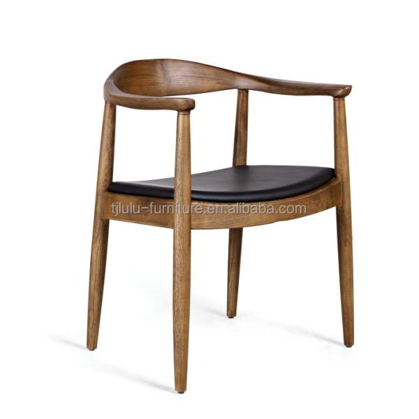 Hotel Modern PU Leather Solid Wood Dining Chair with NO Folding and Modern Horn Design