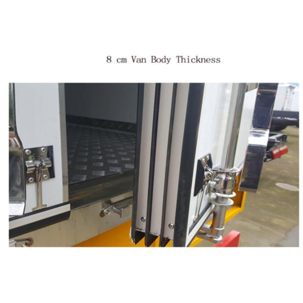 4T Freezer Lorry Box Truck Diesel Engine Euro 5 Standard