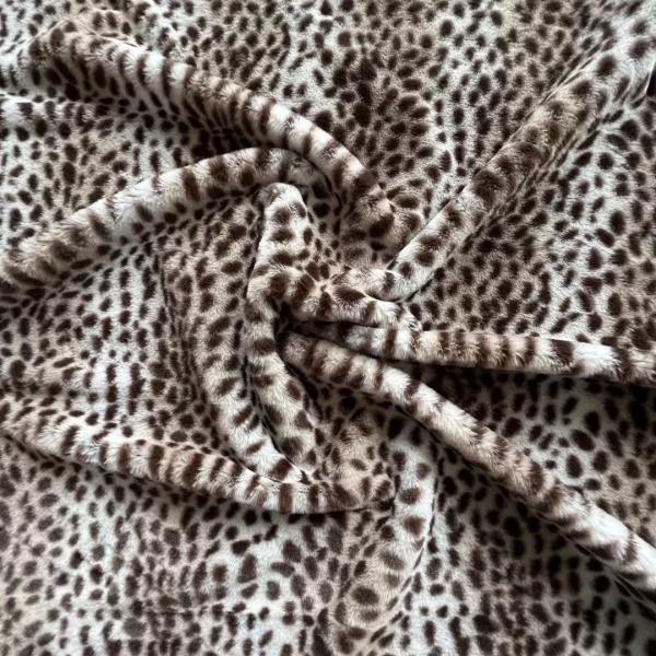 FAUX FUR Camouflage printed Luxury fashion and elegent coatings static-free keep body warm in cold weather like real fur