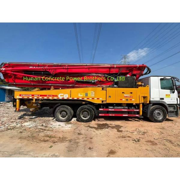 2019 Equipo pesado usado Bomba de hormigón de 49 m con altura de alimentación de 1400 mm y chasis MB