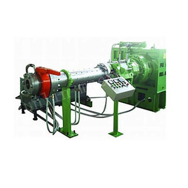 Machine d'extrusion de caoutchouc à alimentation froide, extrudeuse de tamisage de caoutchouc pour bande de roulement de pneu