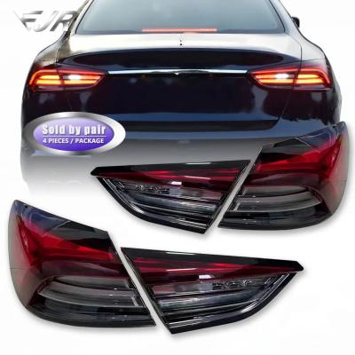 Para Maserati Quattroporte 14-20 Luz traseira LED Atualização Nova versão Trofeo Plug And Play Luz traseira traseira travão Drl