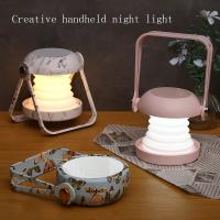 Lampe de table pliante à trois éclairages à LED 5W Portable Table Light With Cosmetic Mirror