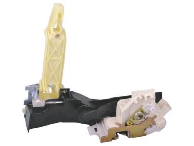 Geely Emgrand Car Door Latch With Double Pull Release Function High Precision