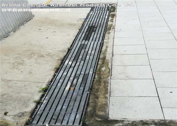 Sidewalk Large Industrial Metal Floor Grates With Hinge 0.1-6m Length