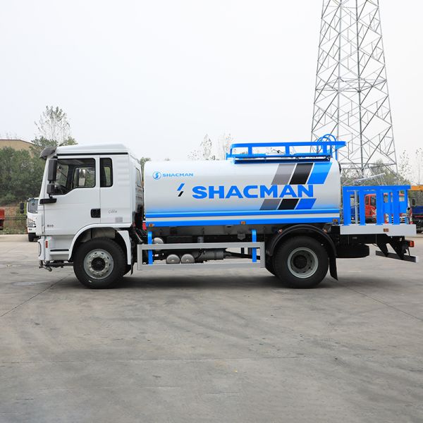 SHACMAN L3000 4×2 Water Sprinkler Truck 210HP Euro III 10m³