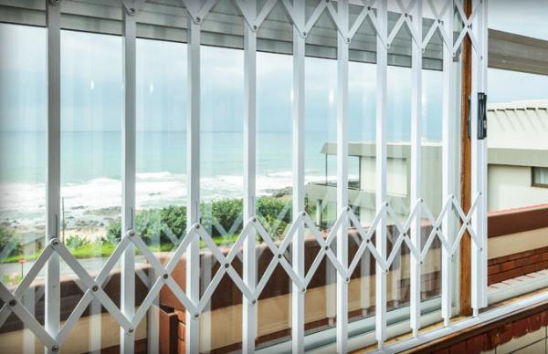 High Safety Aluminium Fixed Window made of strong aluminium upright and aluminium flights