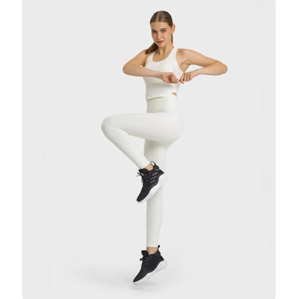 Free Size Super Elastic Yoga Pants Hip Lifting Trackless Yoga Clothes Women