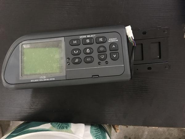 Excavator Monitor Display Screen Cluster Gauge YN59S00002F5  For SK200-2