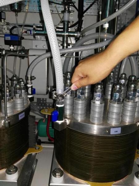 QLSC-H4 4m3/H Hydrogen Generation DC 80V Pem Stack Electrolyzer