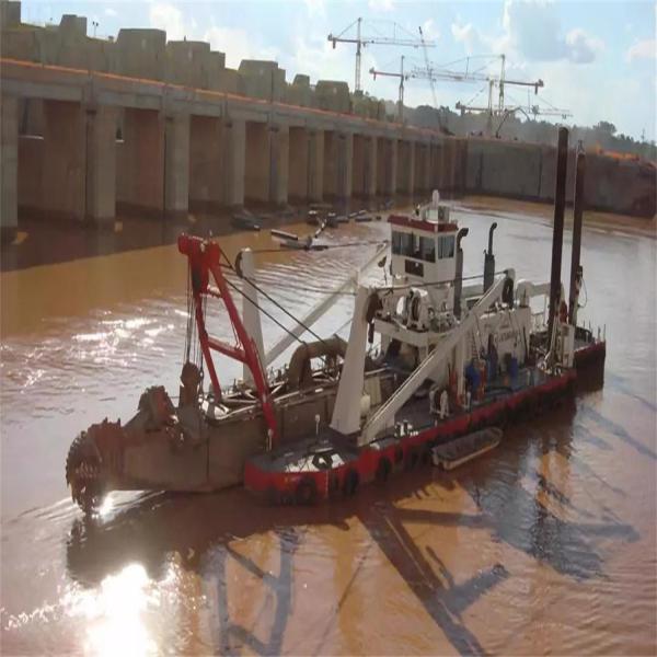 High Capacity Diesel Engine Power Cutter Suction Dredger for Sale
