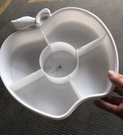 Инжекционный метод литья контейнера Сугер отливает пластиковую прессформу в форму крышки домочадца