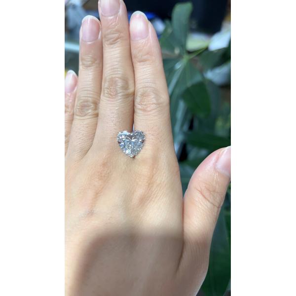 Diamants synthétiques certifiés en forme de cœur 2CT Cvd Fabriqué en laboratoire Diamants incolores