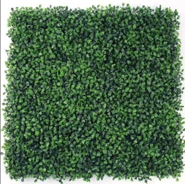 50cm*50cm Taille résistant aux UV Parement artificiel Herbe durable Appeal esthétique durable