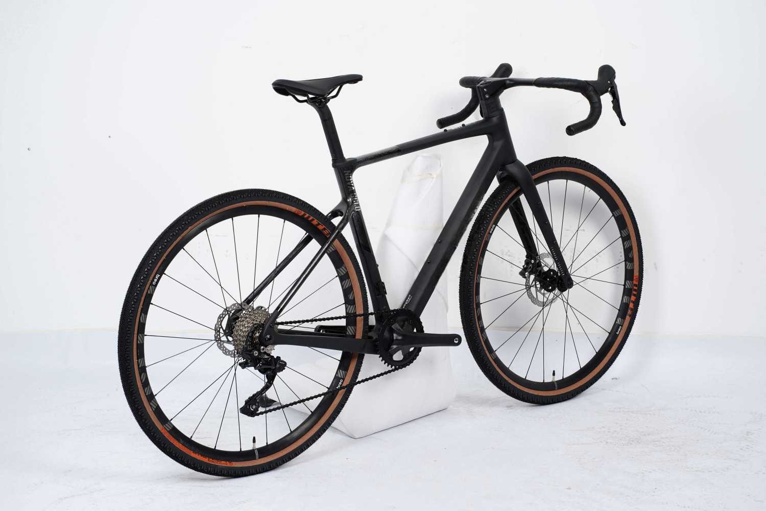 Новейший 700х50C Full Carbon Gravel Bike Шимано 11S Групповой Дисковый Дорожный Велосипед