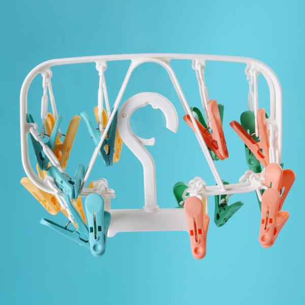 24 Clamps Folding Clothes Hanger Clips Hold Socks Underwear Bra Windproof