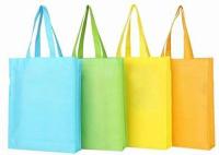 Tissu non-tissé adapté aux besoins du client de Spunbond de polypropylène pour des sacs/vêtements