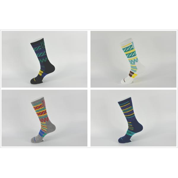 Anti - Bacterial / Anti - Slip Athletic Basketball Socks With Different Colors