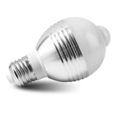 E26 PIR Motion Sensor Light Bulb 5W / 7W Motion Detection Lights