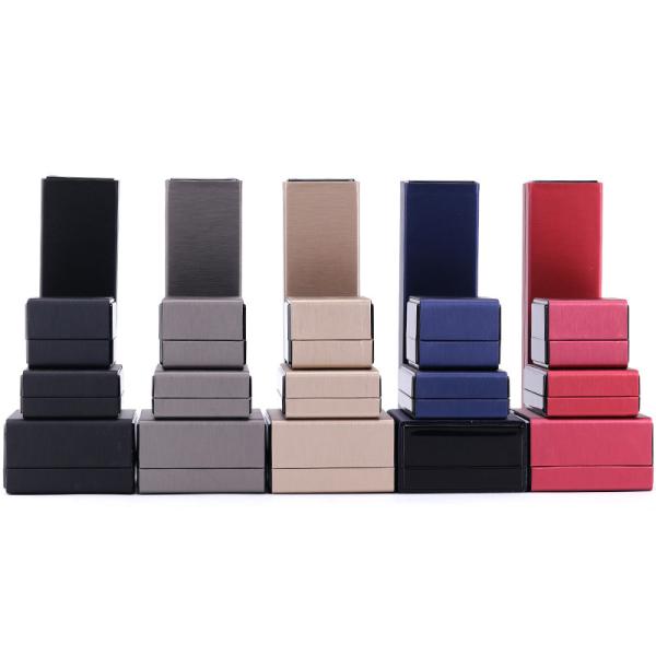 Jewelry Package Hanhong Custom Logo Leather LED Light Box for Bracelet Necklace and Ring