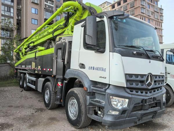2022 Zoomlion pompe à béton utilisée ZLJ5440THBBF 62X-6RZ avec châssis BENZ Pour Readymix Beton Company