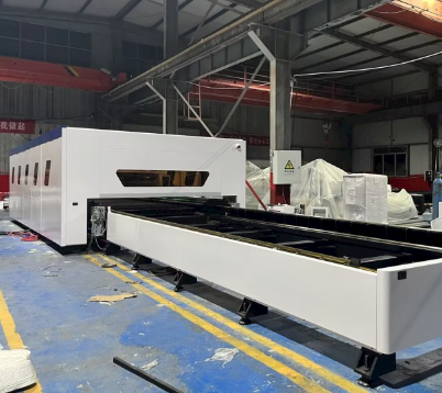 Industrial Double Table 3000w Sheet and Tube Metal Laser Cutting Machine with HIWIN Guiderail