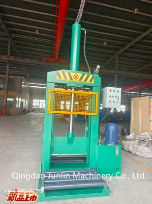 Machine de coupe hydraulique de caoutchouc puissante