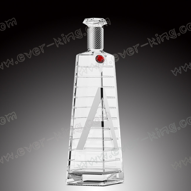 Башня двойника 750ML сформировала бутылки стекла ликера
